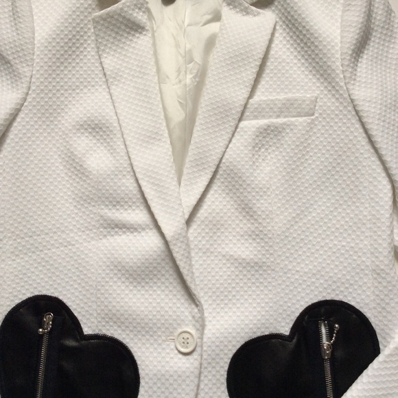 Love Moschino white jacket black heart pockets - Picture 2 of 4